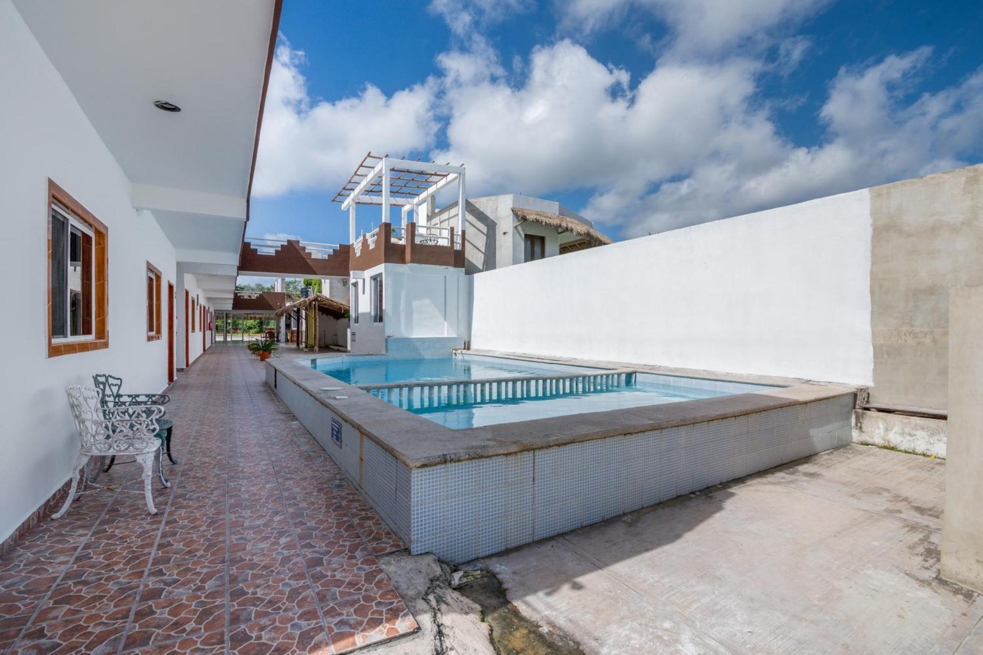 Oyo Hotel Palma Real Tulum Exteriör bild