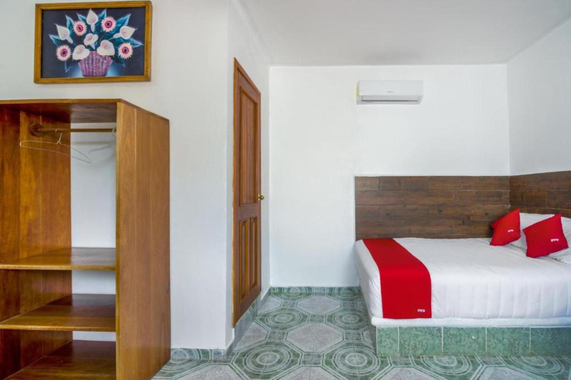 Oyo Hotel Palma Real Tulum Exteriör bild